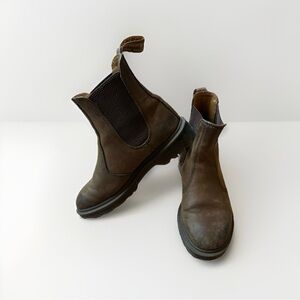 Dr. Martens Brown Chelsea Boots Women’s Size 5